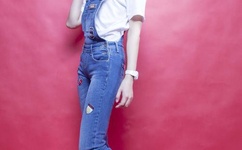 被主人在调教室SM惩罚